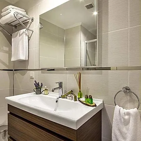 Rio Hotel